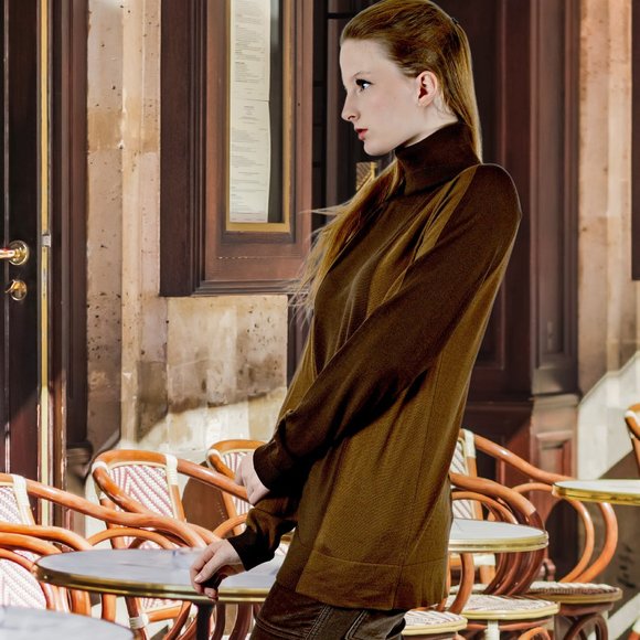 Designer Brown Two Tone Long Turtleneck Sweater - Picture 3 of 5